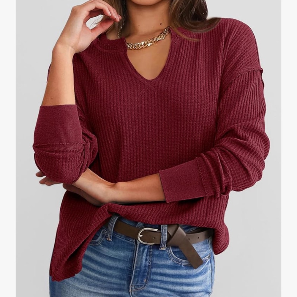 Prettygarden Women's Burgundy top
